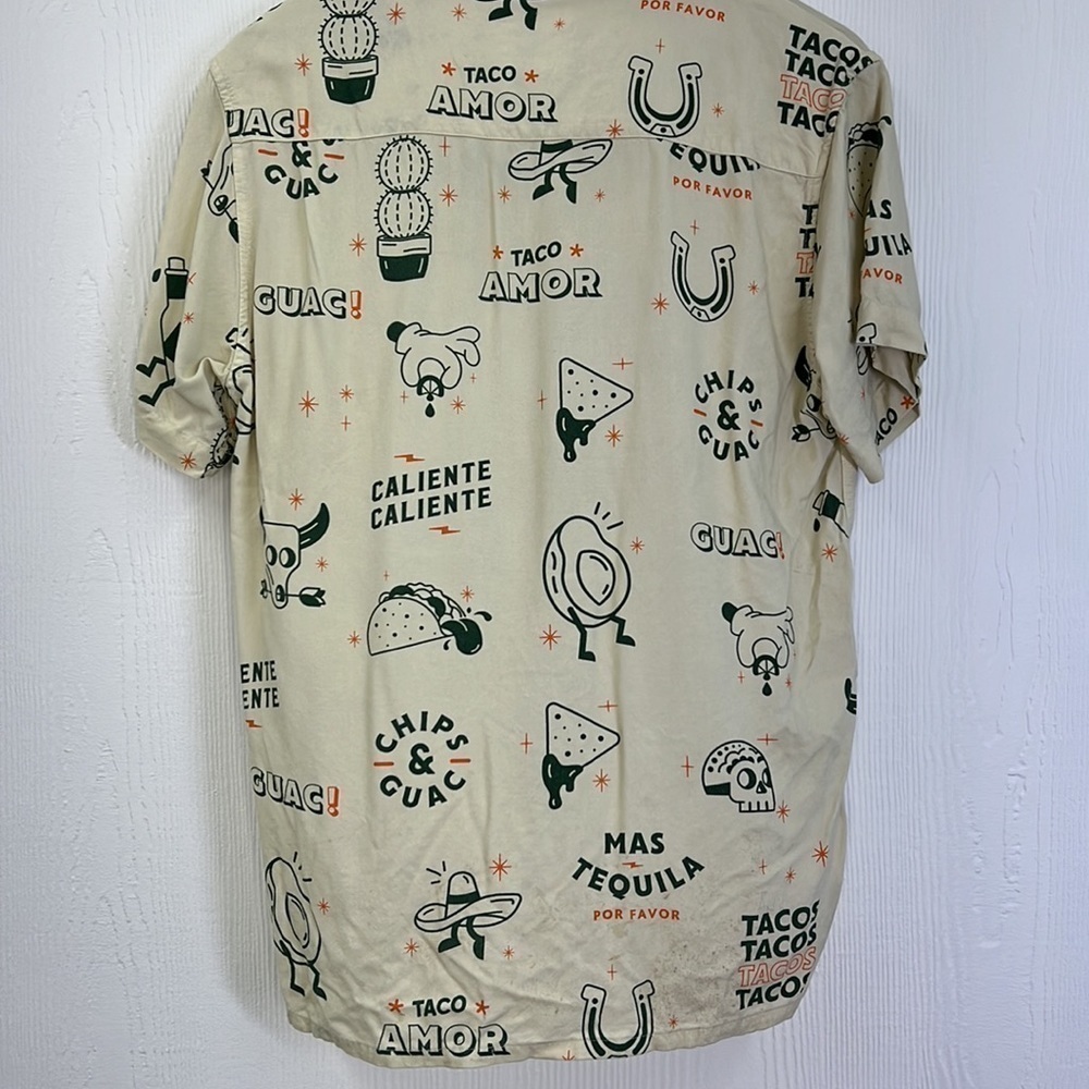 Duvin - Beige Taco Guacamole Fun Graphic Short Sleeve Button Up Size Small - Picture 11 of 12